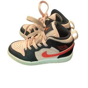 Nike Air Jordan 1 Mid Atmosphere Pink‎ Black Crimson Tint Size 11Y